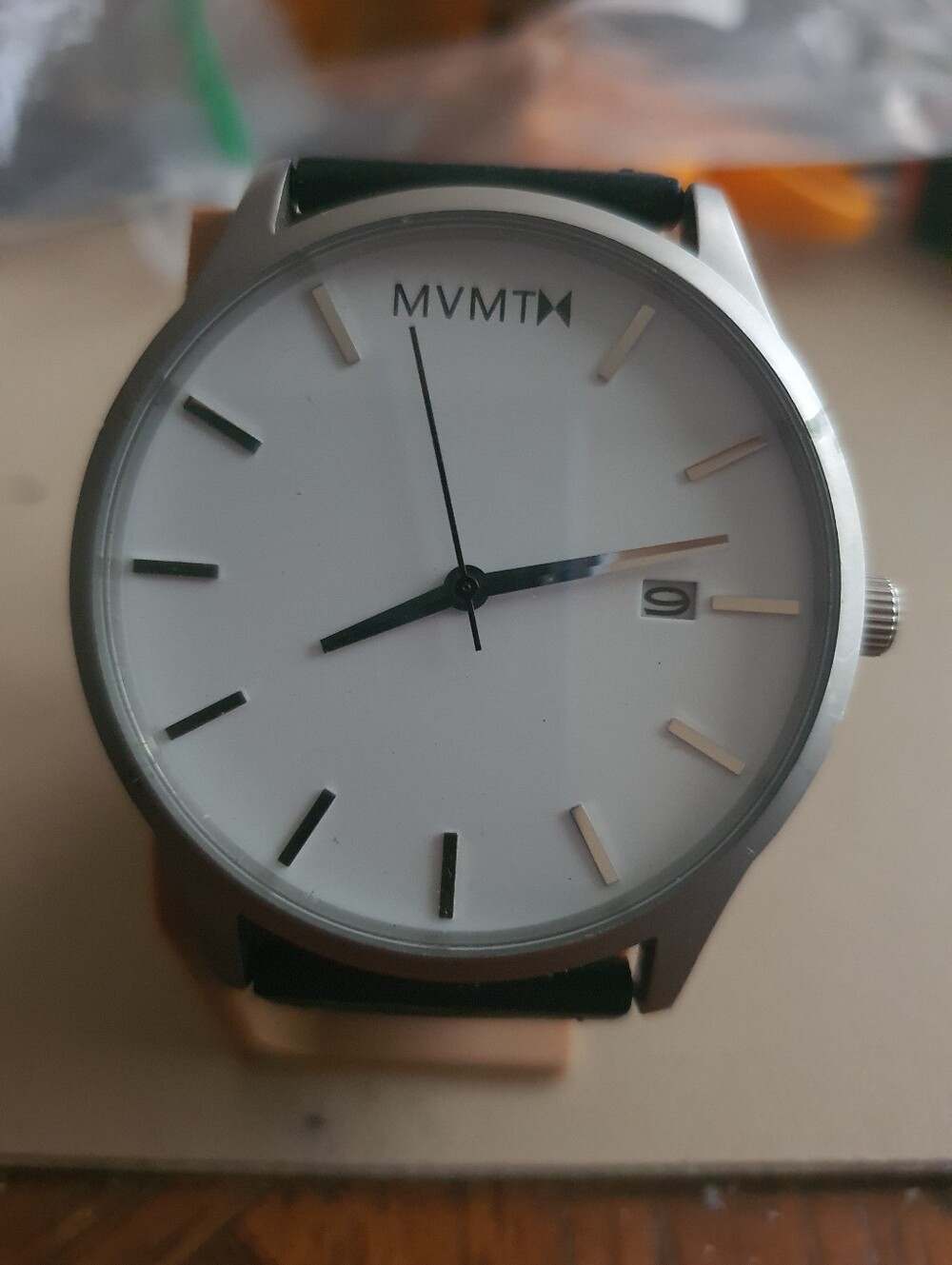 10/$20 MVMT Minimalist Silver/White Leather Men's Watch w/Date For Repair
